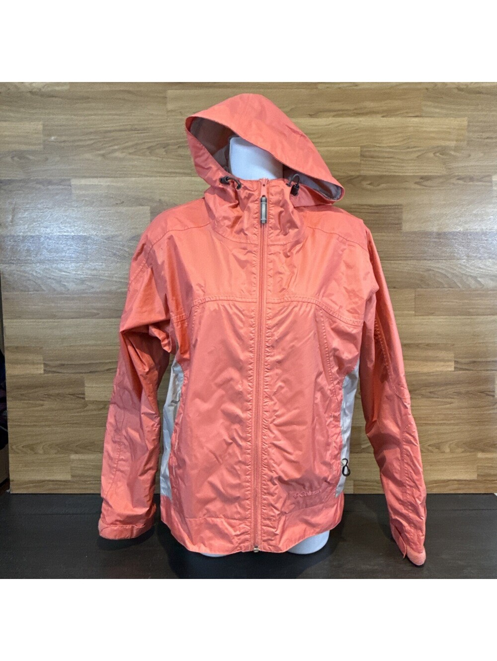 Women’s Columbia Coral/ Gray Windbreaker Waterproof Rain  Jacket Size Medium